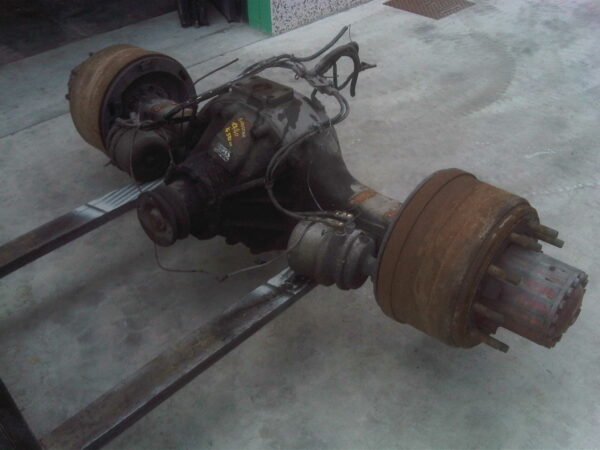 Ponte differenziale Iveco Eurostar 440E52